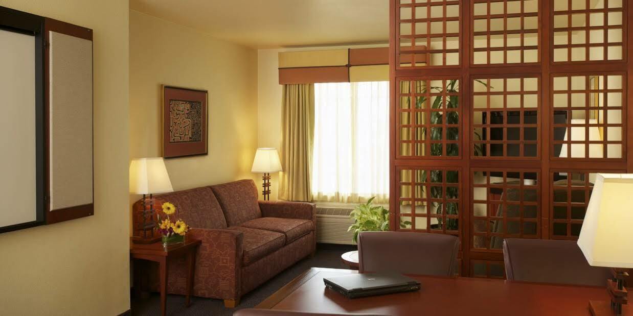 Larkspur Landing Extended Stay Suites Bellevue Esterno foto